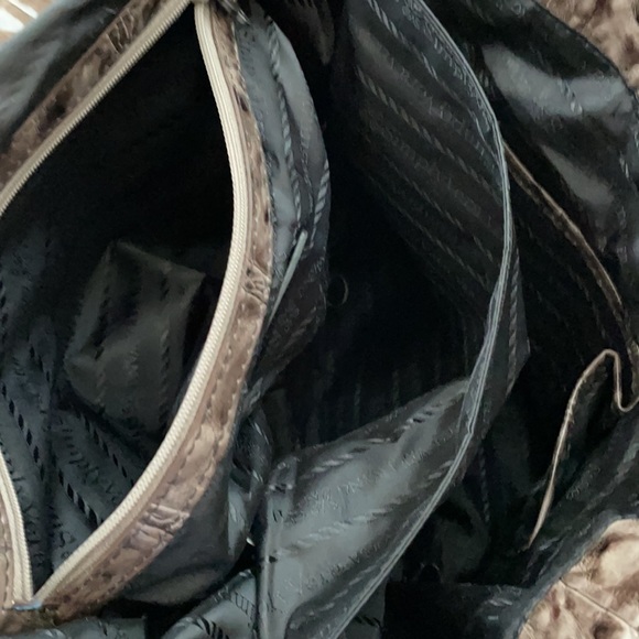 SimplyVera Vera Wang purse - Picture 5 of 9